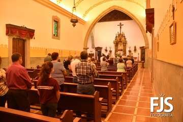 El párroco Eugenio Peñate Suárez se despide de sus feligreses de Tara y San Roque/Francisco Javier Santana y TA.